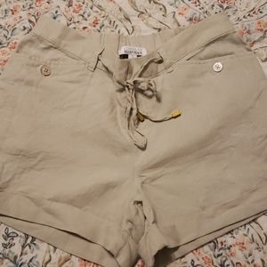 Linen shorts